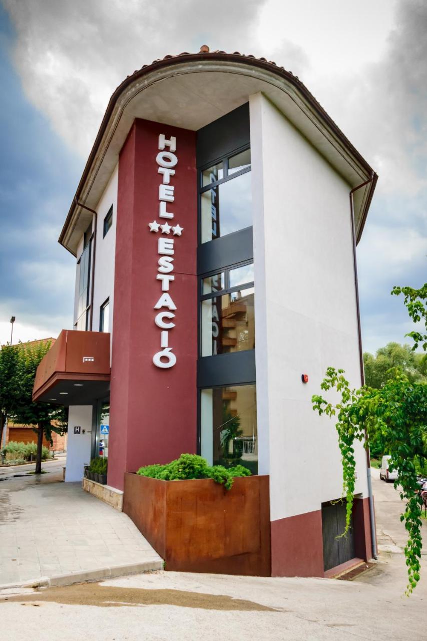 Hotel Estacio (Adults Only) Olot Exterior foto